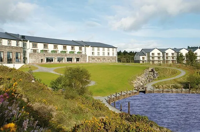 Sneem Hotel Отель Сним